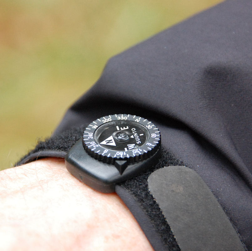 Suunto Clipper L/B SH clip-on compass for hands-free outdoor navigation and quick directional reference