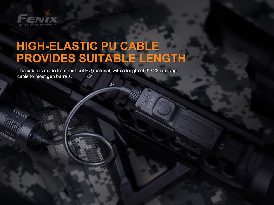 Fenix AER-05: High-elastic PU cable provides suitable length