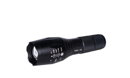 E17 Gladiator zoomable tactical military LED flashlight kit with 1040 lumens brightness and full accessories for defense and outdoor use